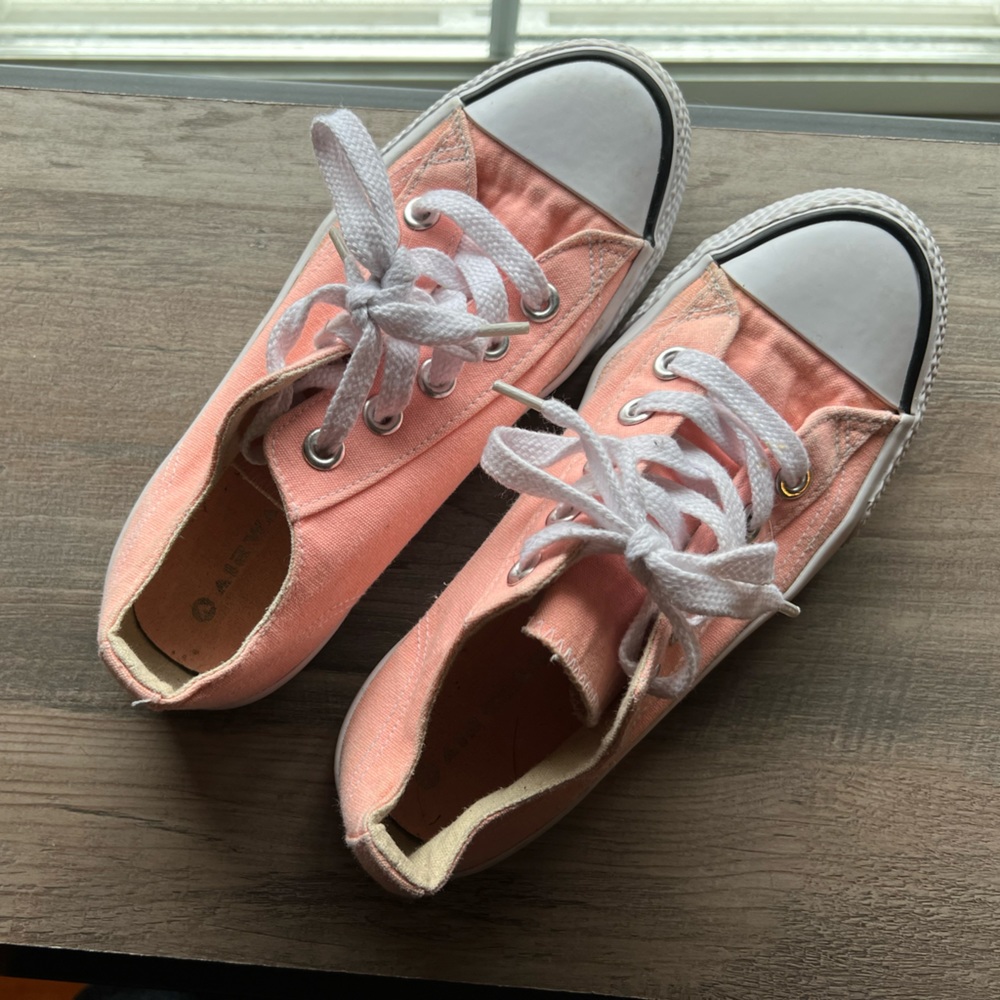 Airwalk Flat sneakers size 6 woman’s